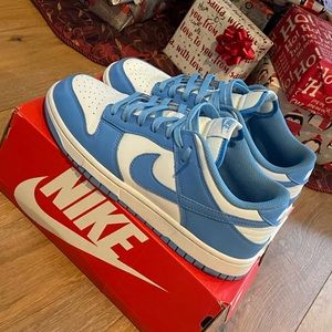 Nike dunk UNC